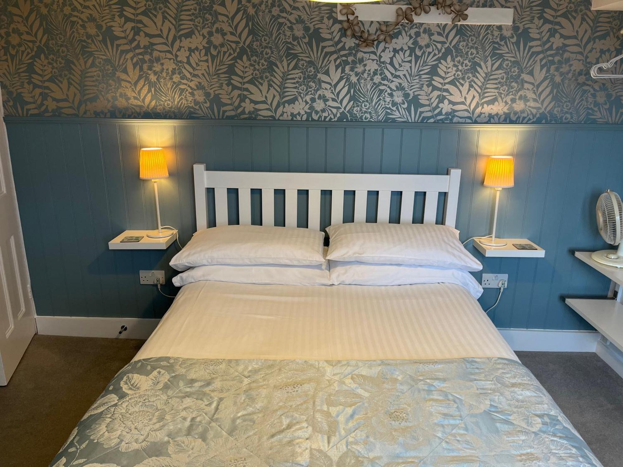 The Palmerston Rooms รอมซีย์ ภายนอก รูปภาพ